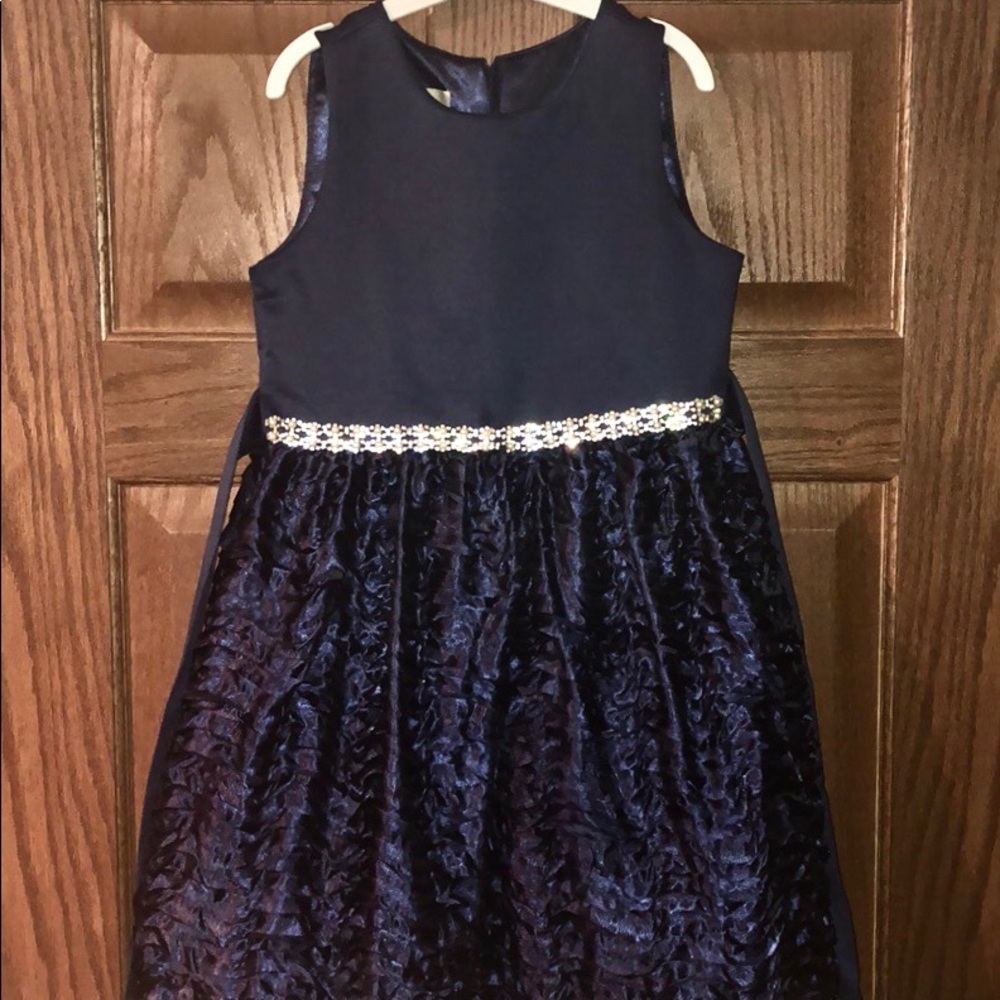 Girls holiday dress
